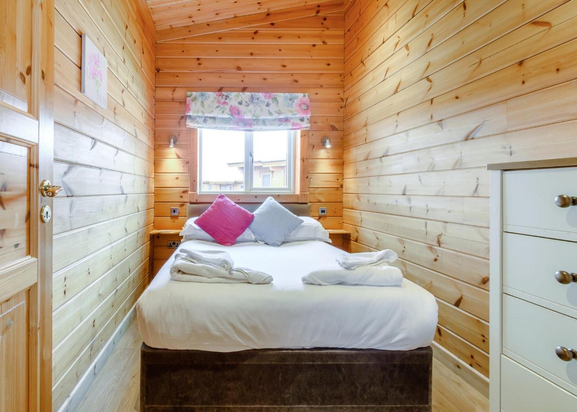 Fairview Lodges Withernsea Room photo